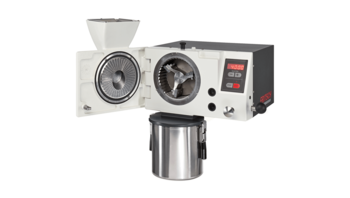 P-16 with grinding insert and cross beater made of cast iron, impact plates made of hardened steel